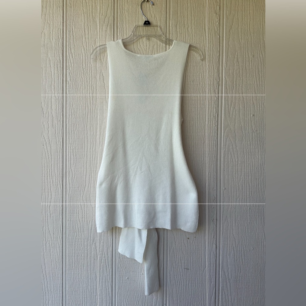 Antonio Melani Sleeveless Tie-Front Top - Picture 4 of 8